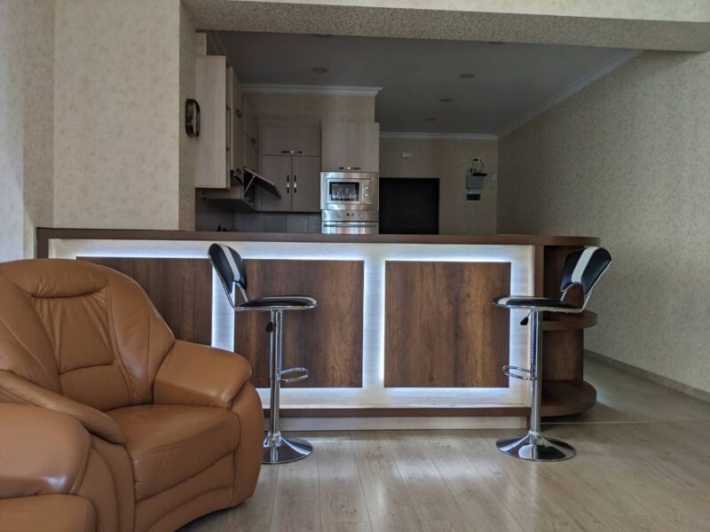 2 комнатная квартира в Ваке