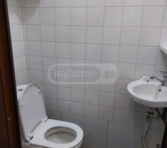 3 комнатная квартира в Сабуртало
