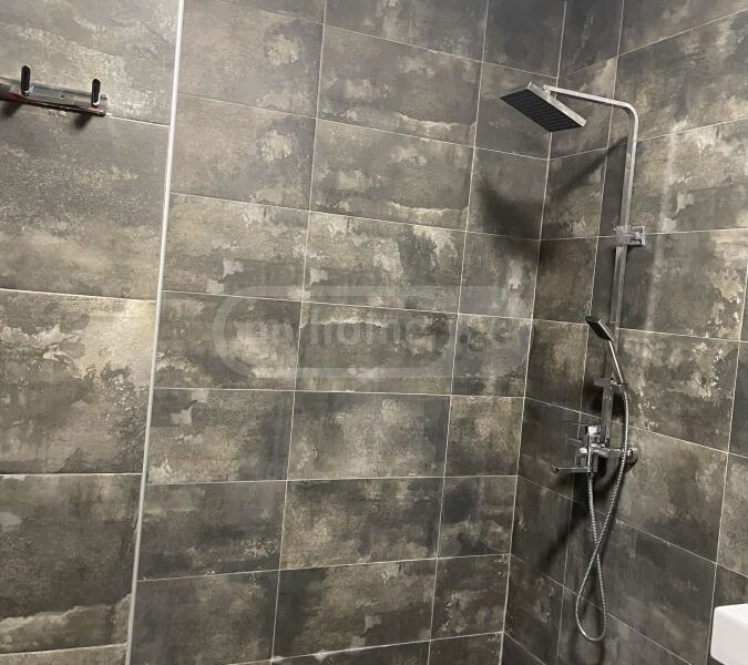2 комнатная квартира в Ваке