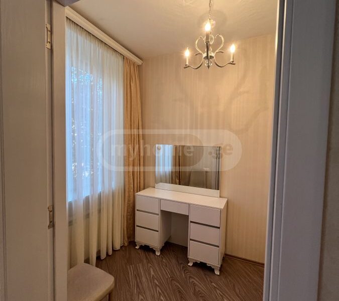 2 комнатная квартира в Ваке