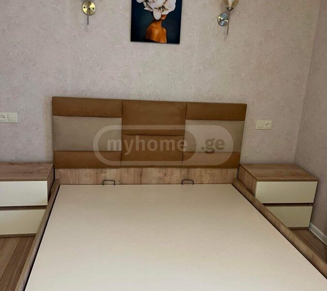3 комнатная квартира в Сабуртало