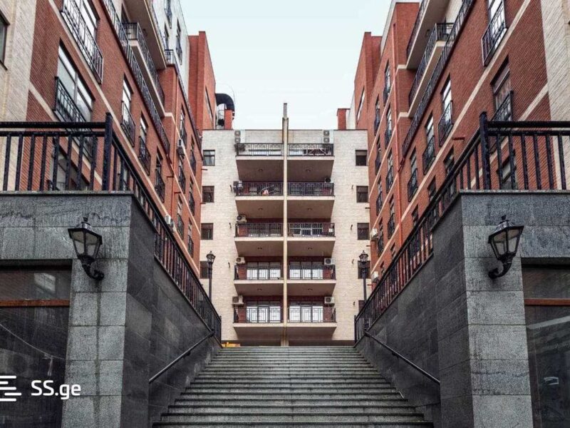 2 комнатная квартира в Авлабари