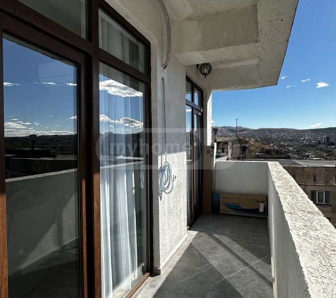 3 комнатная квартира в Глдани