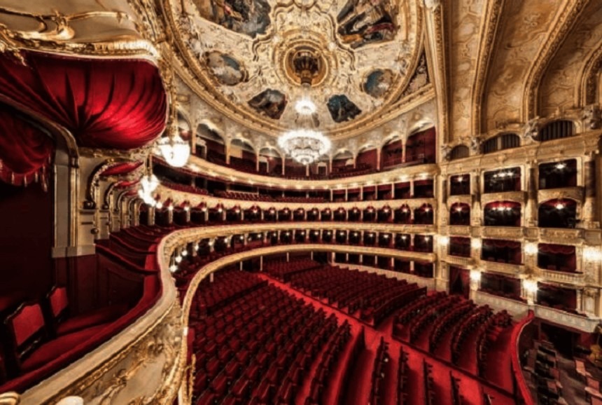 opera 2