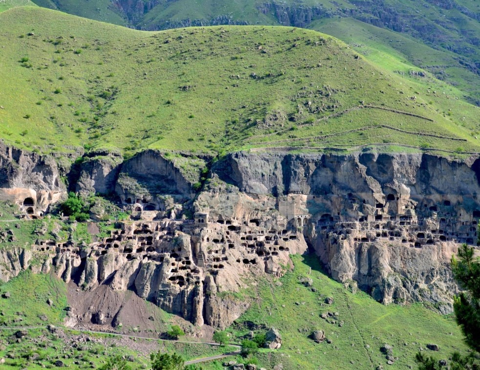 Vardzia 2