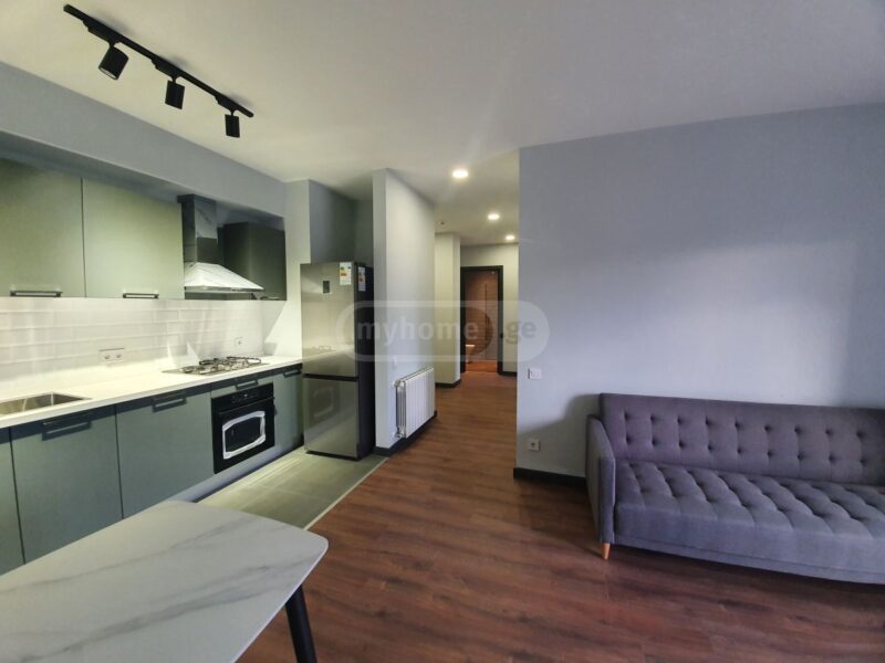 3 комнатная квартира в Сабуртало