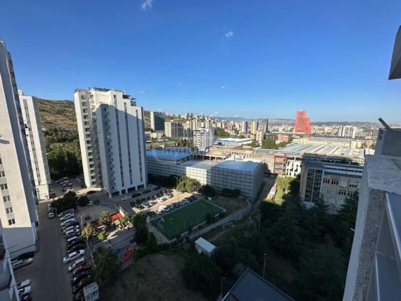 3 комнатная квартира в Сабуртало