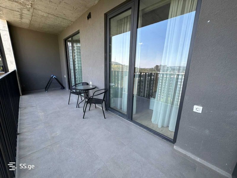 3 комнатная квартира в Сабуртало