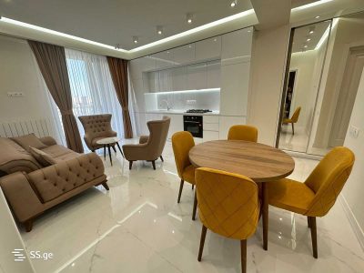 3 комнатная квартира в Сабуртало