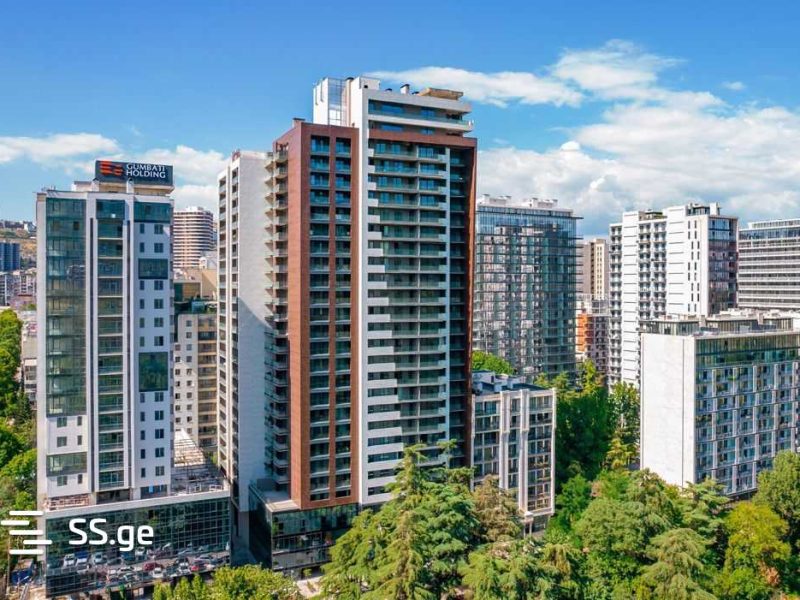 3 комнатная квартира в Сабуртало