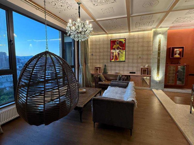 4 комнатная квартира в Ваке