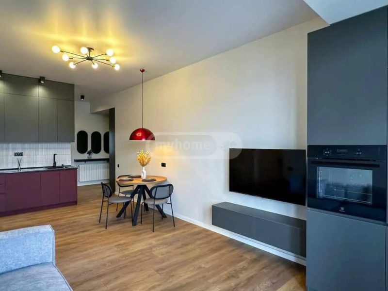 3 комнатная квартира в Сабуртало