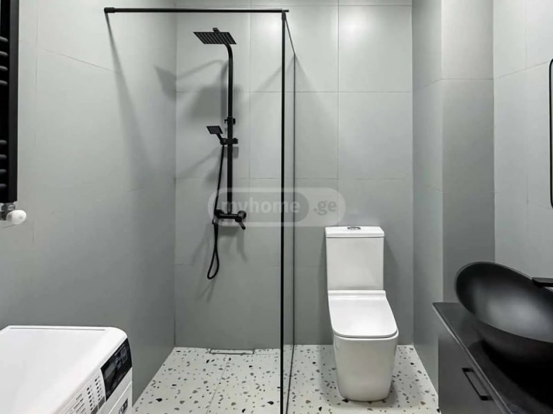 3 комнатная квартира в Сабуртало